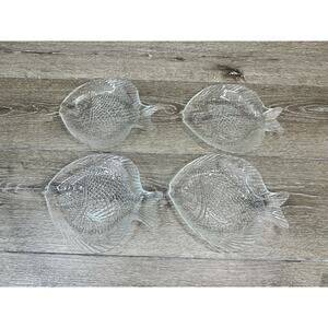 Vintage Arcoroc France Fish Shaped Embossed Glass Snack Plates 7-1/2x6-5/8” ~4pc